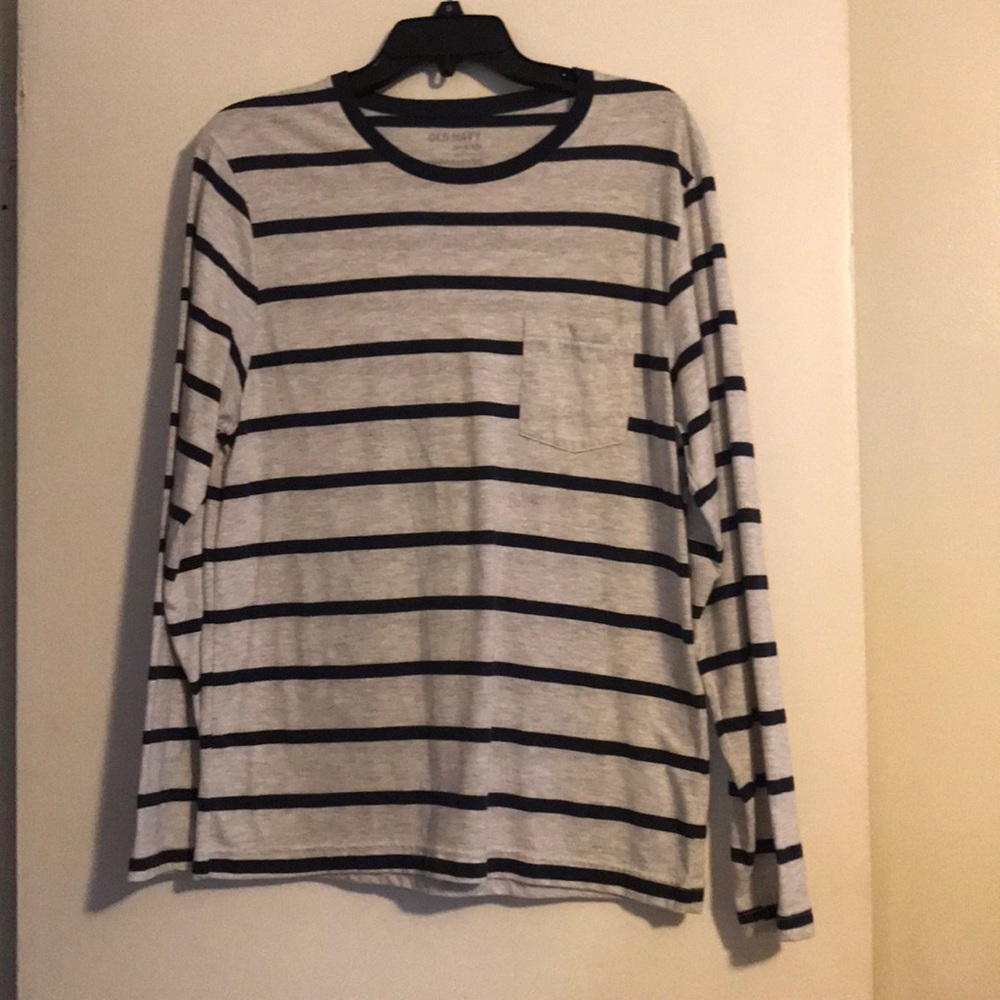 Men’s casual shirt